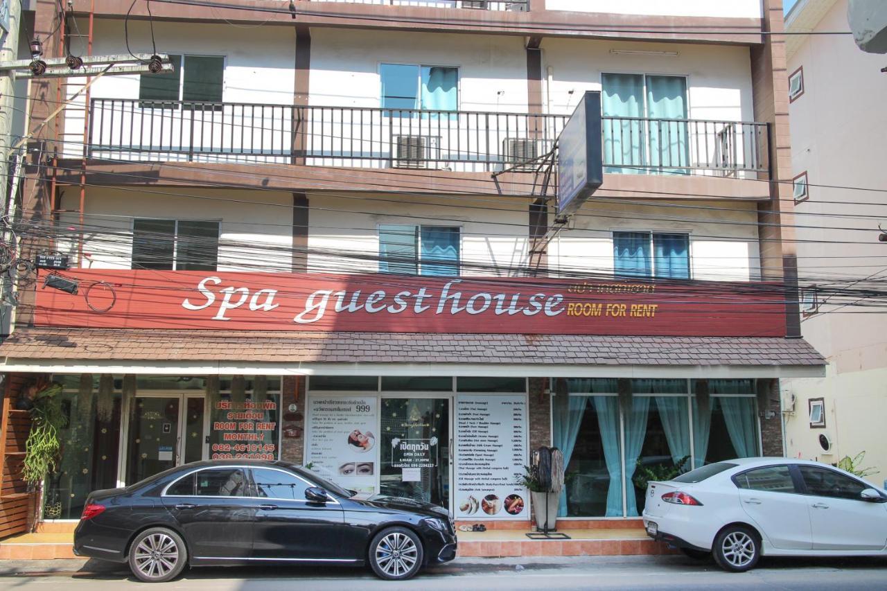 Spa Guest House Pantai Jomtien Luaran gambar