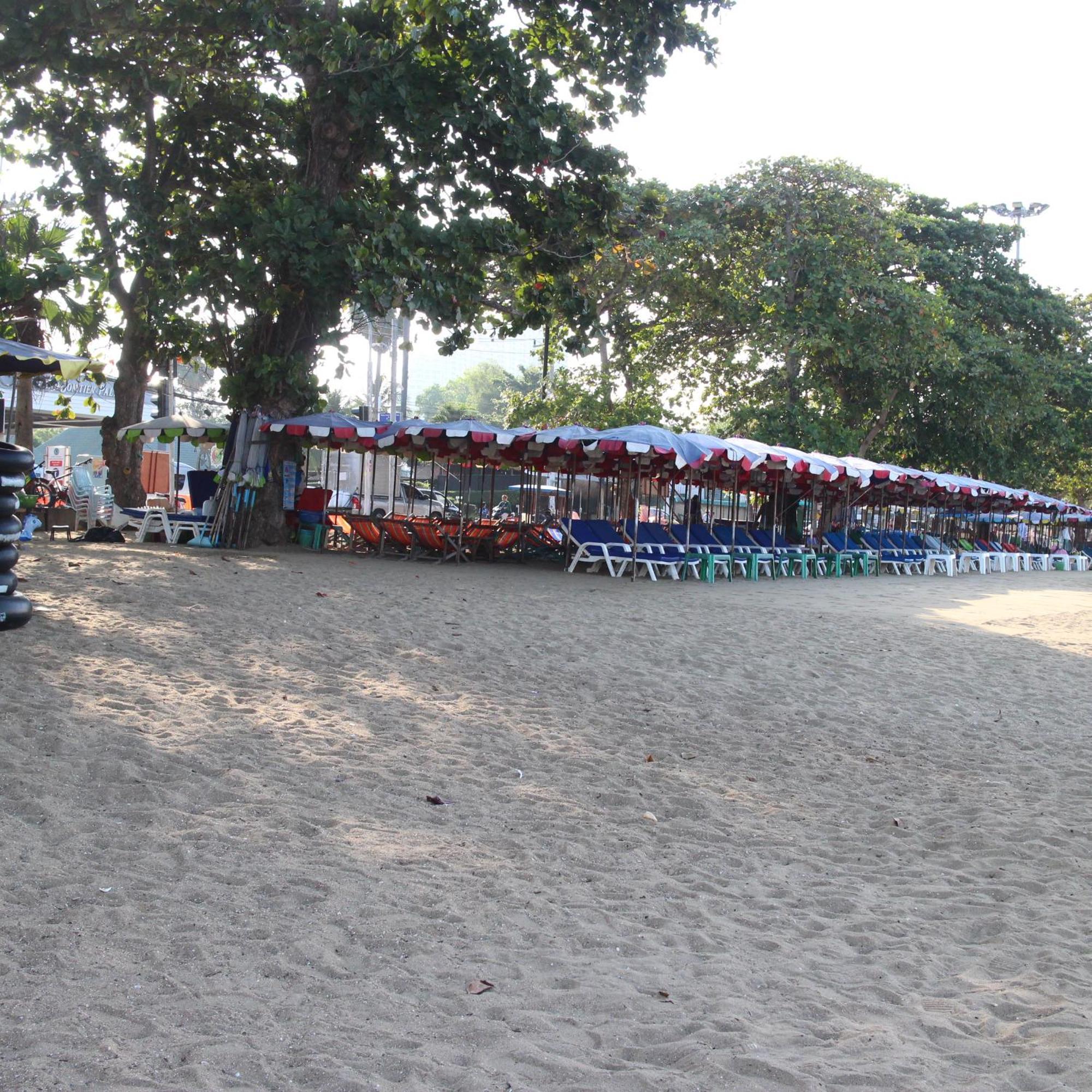 Spa Guest House Pantai Jomtien Luaran gambar