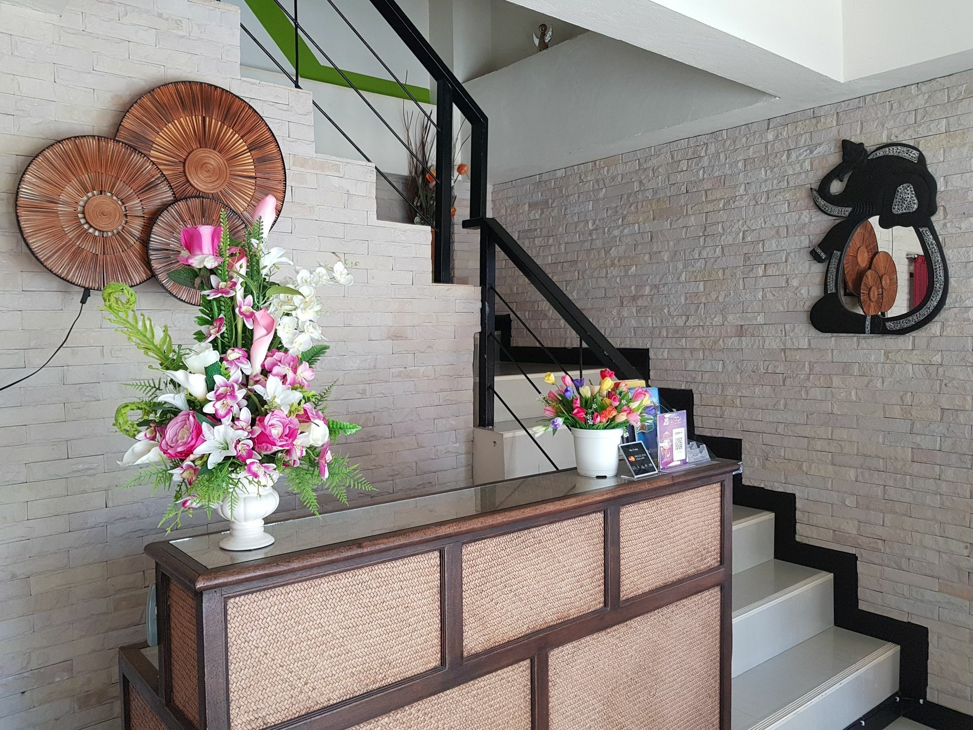 Spa Guest House Pantai Jomtien Luaran gambar